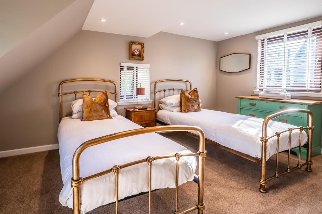 Luxury Cottage With Mountain View'S Cononbridge Esterno foto