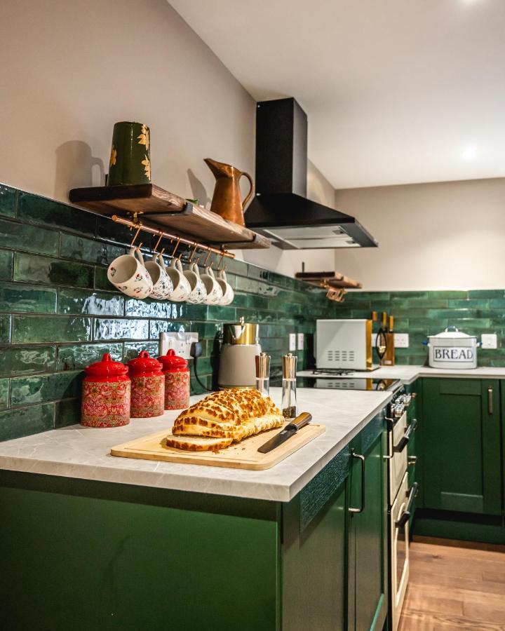 Luxury Cottage With Mountain View'S Cononbridge Esterno foto