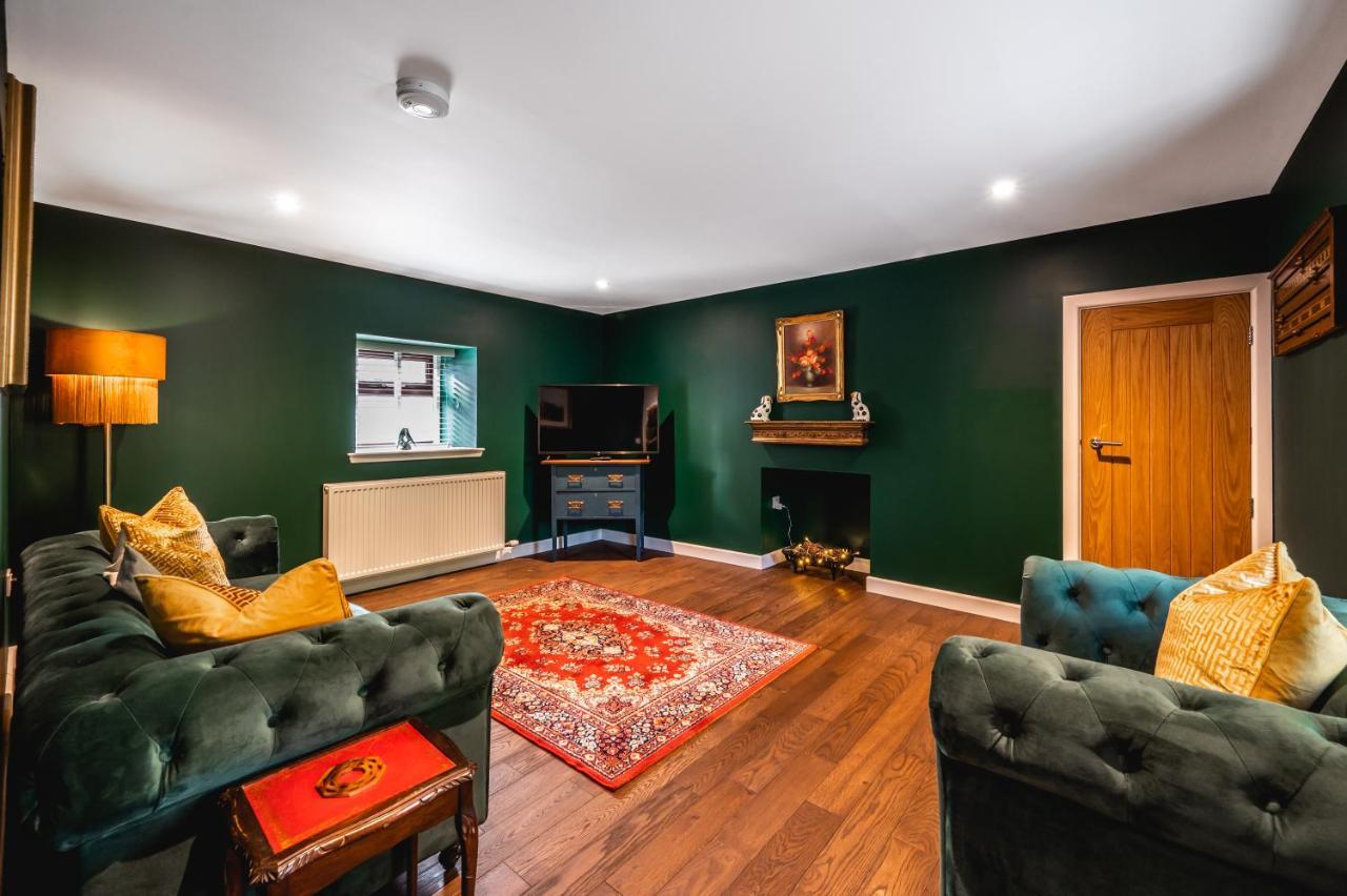 Luxury Cottage With Mountain View'S Cononbridge Esterno foto